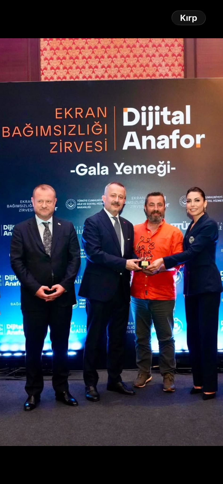 Dr. Ahmet Anapalı - Tarihçi, Yazar ve Akademisyen Resmi Portresi
